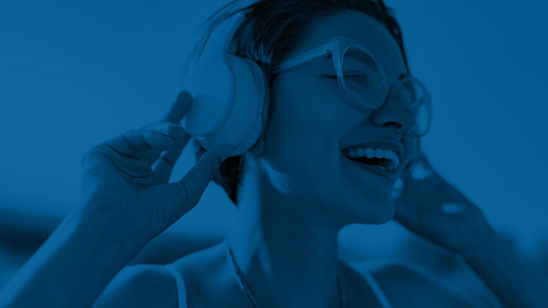 Marketing Effectiveness Firm Effie Names AM/FM Radio And Podcasts “Super Touchpoints,” Media That Create Immediate Sales And Lasting Brand Effects